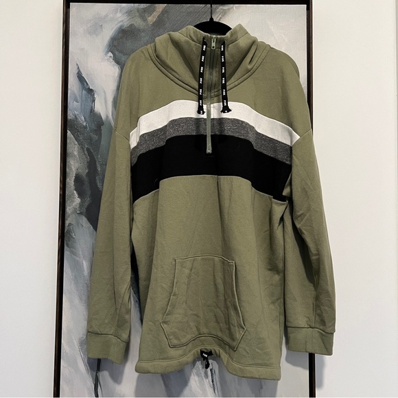 Pink Victoria Secret green long sleeve stripe detail kangaroo pocket pullover L - Picture 1 of 9